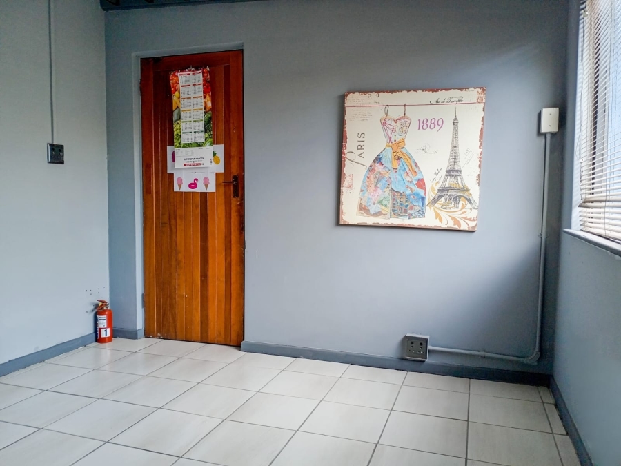 4 Bedroom Property for Sale in Abbotsford Eastern Cape
